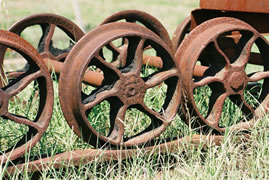 Cast_iron_wheels